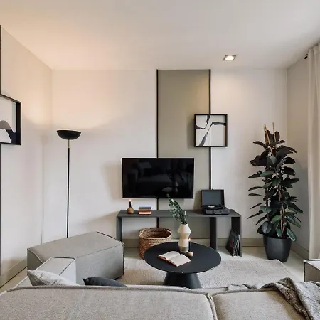 Judd - 3 Bedrooms And Balcony In Eixample Esquerra Barcelona