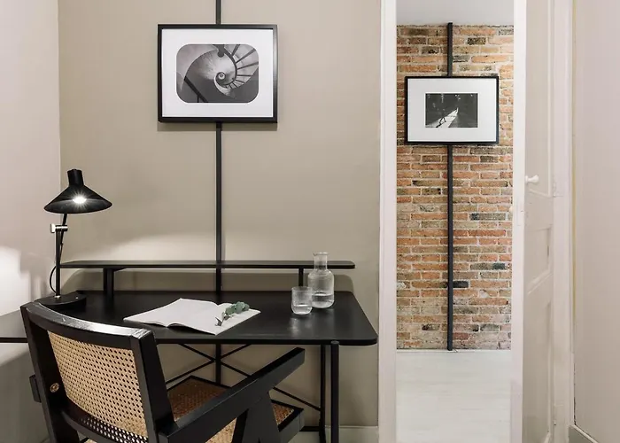 Judd - 3 Bedrooms And Balcony In Eixample Esquerra *