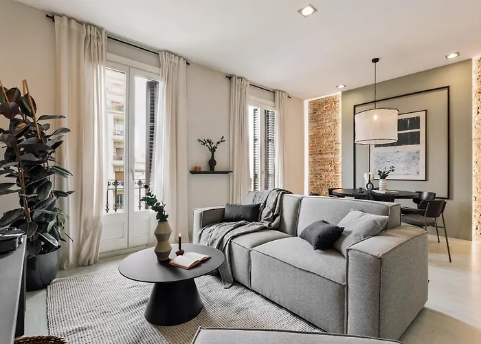 Judd - 3 Bedrooms And Balcony In Eixample Esquerra Barcelona